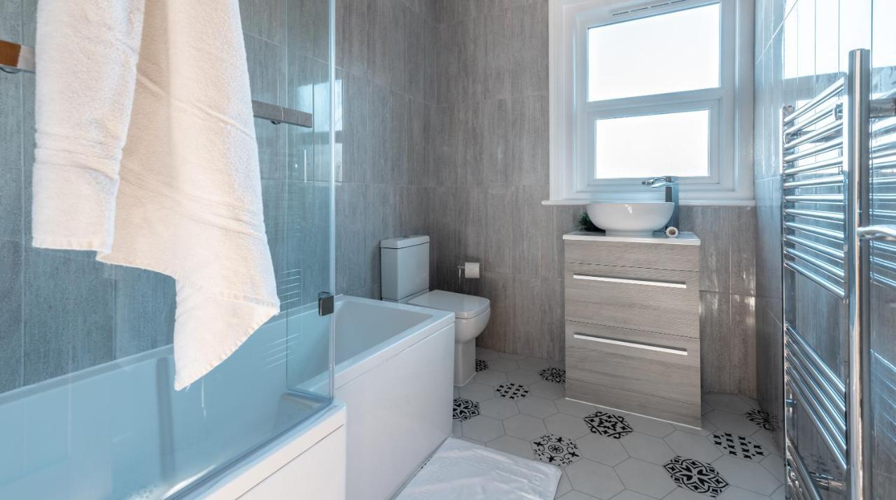 Ty Hapus Newport - Luxury 4 Bedroom Home Bagian luar foto
